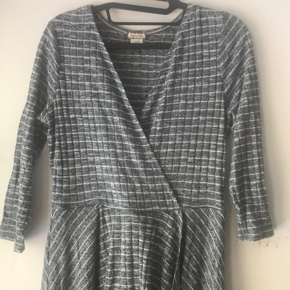 Knit Wrap Dress - Picture 4 of 6